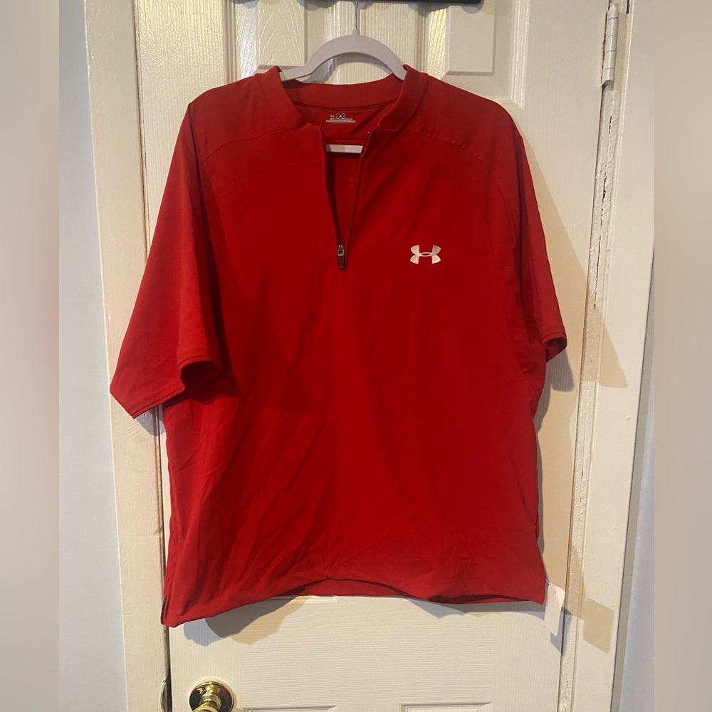NWOT Under Armor Quarter Zip Pull Over